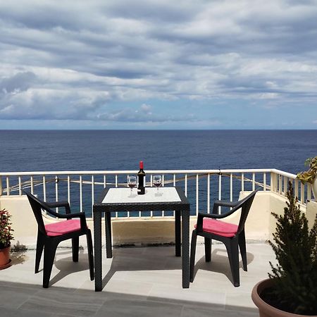 Poseidons Seaview Penthouse Apartamento Marsalforn Exterior foto