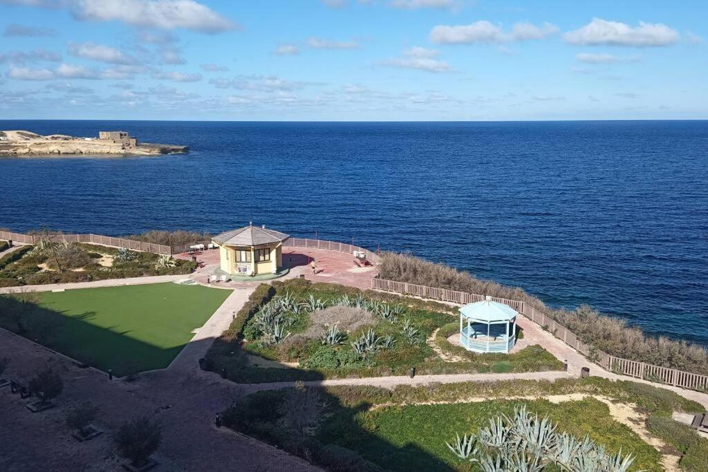 Poseidons Seaview Penthouse Apartamento Marsalforn Exterior foto